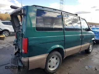 2003 GMC Safari with VIN 1GKEL19X83B512525, listed as a Copart auction lot 79059984 with 122,800 mi miles and Salvage Title. Bid and sale history available at carsss.com. Image 3.