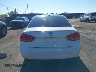 2015 Volkswagen Passat SE с VIN 1VWBS7A31FC075721, выставлен на аукционе IAAI как лот 42326684 с пробегом 177 448 миль миль и . История ставок и продаж доступна на DreamBid. Изображение 16.