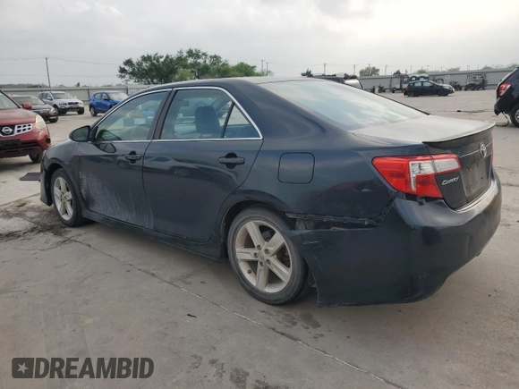 2014 Toyota Camry L with VIN 4T1BF1FK2EU431490, listed as a Copart auction lot 51327435 with 191,169 mi miles and Salvage Title. Bid and sale history available at DreamBid. Image 2.