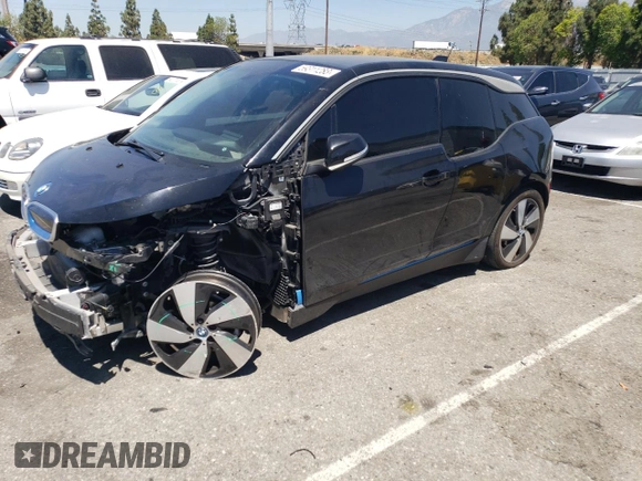 2018 BMW i3 with VIN WBY7Z4C52JVD96120, listed as a Copart auction lot 59311283 with 40,643 mi miles. Bid and sale history available at carsss.com. Image 1.