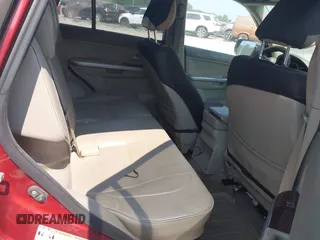 2006 Suzuki Grand Vitara Luxury z VIN JS3TE947164104865, wystawiony jako IAAI lot #42364904 z przebiegiem 189 000 mil mil oraz . Historia ofert i sprzedaży dostępna na DreamBid. Obrazek 8.