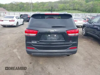 2018 Kia Sorento LX with VIN 5XYPG4A51JG352947, listed as a IAAI auction lot 42201063 with 111,431 mi miles and . Bid and sale history available at DreamBid. Image 17.