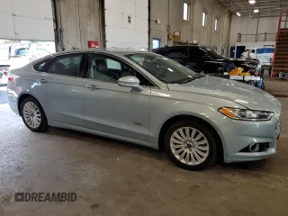 2013 Ford Fusion Titanium with VIN 3FA6P0SU3DR284760, listed as a Copart auction lot 62600625 with 109,143 mi miles and Clean title. Bid and sale history available at DreamBid. Image 4.