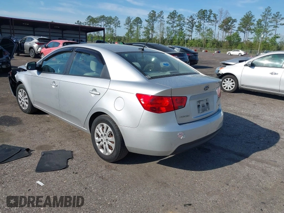 2012 Kia Forte EX with VIN KNAFU4A26C5513375, listed as a IAAI auction lot 41891066 with 181,877 mi miles. Bid and sale history available at carsss.com. Image 3.