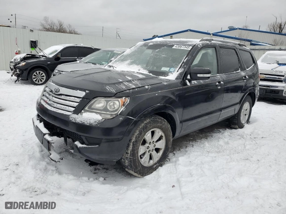 2009 Kia Borrego LX with VIN KNDJH741095020113, listed as a Copart auction lot 43867345 with 154,972 mi miles and Salvage Title. Bid and sale history available at carsss.com. Image 1.