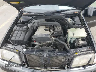 1997 Mercedes-Benz C z VIN WDBHA23EXVF560999, wystawiony jako Copart lot #74100944 z przebiegiem Nie podano mil oraz Nie do naprawy • Non repairable. Historia ofert i sprzedaży dostępna na DreamBid. Obrazek 11.