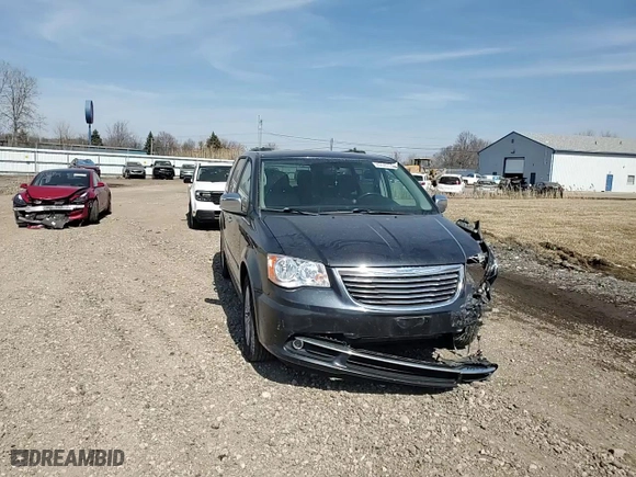 2013 Chrysler Town & Country Touring-L with VIN 2C4RC1CG3DR753689, listed as a Copart auction lot 49087025 with 160,688 mi miles and Salvage Title. Bid and sale history available at carsss.com. Image 11.