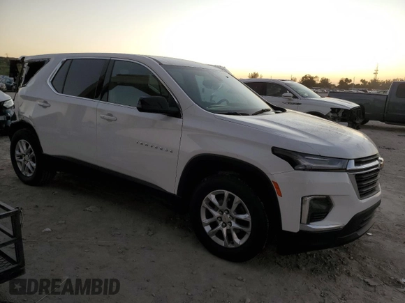 2023 Chevrolet Traverse LS z VIN 1GNERFKW3PJ256533, wystawiony jako Copart lot #81141984 z przebiegiem 12 213 mil mil oraz Szkoda całkowita • Salvage title. Historia ofert i sprzedaży dostępna na DreamBid. Obrazek 4.