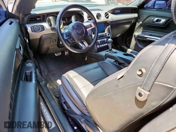 2022 Ford Mustang GT z VIN 1FA6P8CF5N5148696, wystawiony jako Copart lot #64045025 z przebiegiem 23 300 mil mil oraz Szkoda całkowita • Salvage title. Historia ofert i sprzedaży dostępna na DreamBid. Obrazek 8.