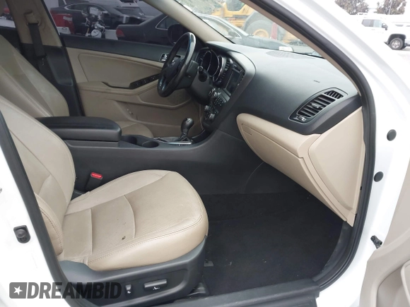 2013 Kia Optima EX z VIN 5XXGN4A75DG099762, wystawiony jako IAAI lot #42443408 z przebiegiem 110 189 mil mil oraz . Historia ofert i sprzedaży dostępna na DreamBid. Obrazek 5.