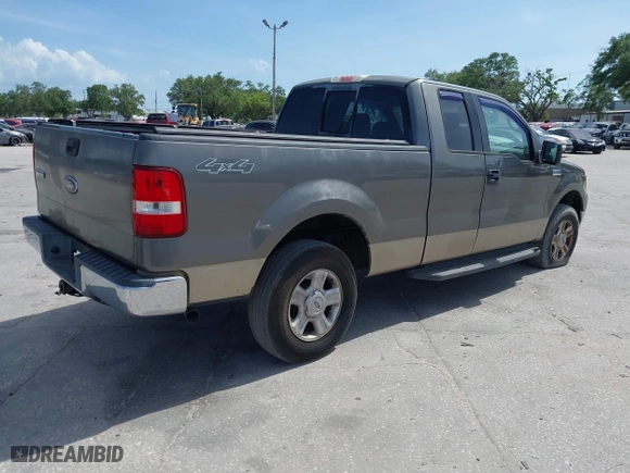 2004 Ford F-150 XLT with VIN 1FTPX14574NA33950, listed as a IAAI auction lot 41966655 with 160,523 mi miles. Bid and sale history available at carsss.com. Image 4.