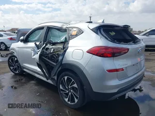 2019 Hyundai Tucson Limited с VIN KM8J3CAL7KU839382, выставлен на аукционе IAAI как лот 41441619 с пробегом 107 380 миль миль и . История ставок и продаж доступна на DreamBid. Изображение 3.
