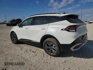 2025 Kia Sportage SX-Prestige with VIN KNDPXCDG1S7177587, listed as a Copart auction lot 42723205 with 6,704 mi miles and Salvage title. Bid and sale history available at DreamBid. Image 2.