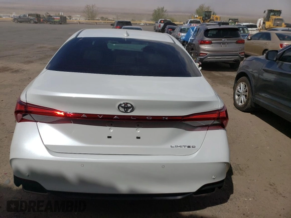2020 Toyota Avalon Limited z VIN 4T1DZ1FB4LU047174, wystawiony jako Copart lot #51540945 z przebiegiem 62 926 mil mil oraz Szkoda całkowita • Salvage title. Historia ofert i sprzedaży dostępna na DreamBid. Obrazek 6.