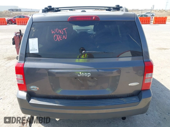 2015 Jeep Patriot Latitude with VIN 1C4NJPFB4FD185546, listed as a IAAI auction lot 42056820 with Not Provided miles and . Bid and sale history available at DreamBid. Image 15.