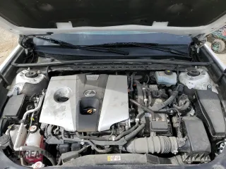 2020 Lexus ES 300h z VIN 58AD21B11LU004650, wystawiony jako Copart lot #56119995 z przebiegiem 140 172 mil mil oraz Nie do naprawy • Non repairable. Historia ofert i sprzedaży dostępna na DreamBid. Obrazek 11.