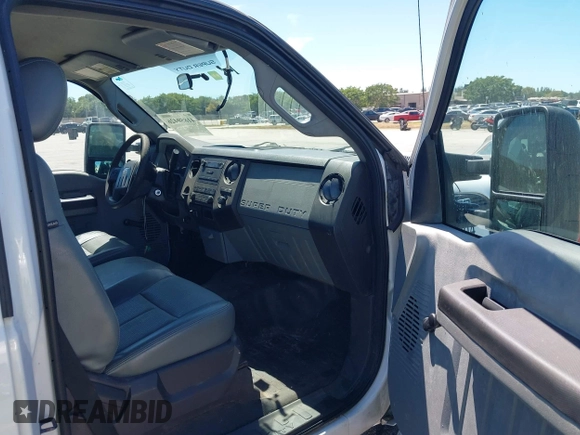 2013 Ford F-350 XL with VIN 1FTBF3A66DEA25022, listed as a IAAI auction lot 41850426 with 163,898 mi miles and . Bid and sale history available at DreamBid. Image 5.