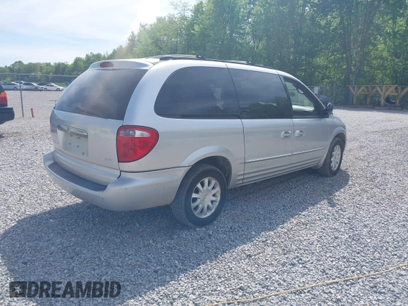 2003 Chrysler Town & Country LXi with VIN 2C4GP54L03R228442, listed as a IAAI auction lot 41886110 with 169,736 mi miles. Bid and sale history available at carsss.com. Image 4.