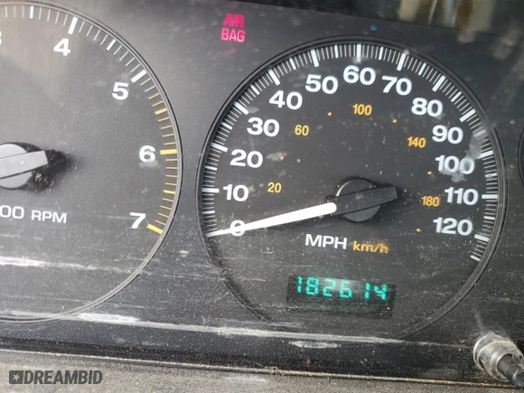 2004 Jeep Grand Cherokee Laredo with VIN 1J4GX48S14C302550, listed as a Copart auction lot 48757145 with 182,614 mi miles and Salvage Title. Bid and sale history available at carsss.com. Image 9.