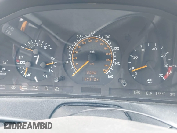 1991 Mercedes-Benz 500 с VIN WDBFA66E9MF020617, выставлен на аукционе IAAI как лот 42355637 с пробегом 93 104 миль миль и . История ставок и продаж доступна на DreamBid. Изображение 7.