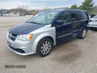 2013 Chrysler Town & Country Touring with VIN 2C4RC1BG2DR598182, listed as a IAAI auction lot 42026752 with 228,792 mi miles. Bid and sale history available at carsss.com. Image 2.
