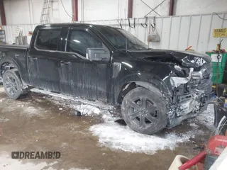 2022 Ford F-150 XL z VIN 1FTEW1EP5NKD88452, wystawiony jako IAAI lot #41606823 z przebiegiem 35 007 mil mil oraz . Historia ofert i sprzedaży dostępna na DreamBid. Obrazek 1.