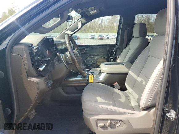 2022 Chevrolet Silverado 1500 RST with VIN 3GCUDEED6NG515263, listed as a Copart auction lot 55062765 with 100,726 mi miles and Salvage Title. Bid and sale history available at DreamBid. Image 7.