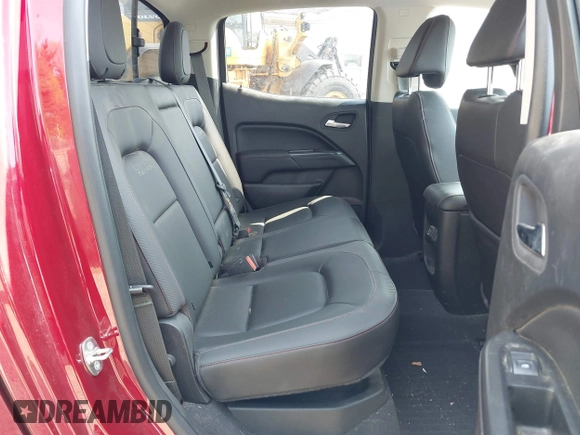 2019 GMC Canyon 4WD All Terrain z VIN 1GTG6FEN1K1290802, wystawiony jako IAAI lot #42150541 z przebiegiem 41 296 mil mil oraz . Historia ofert i sprzedaży dostępna na DreamBid. Obrazek 8.