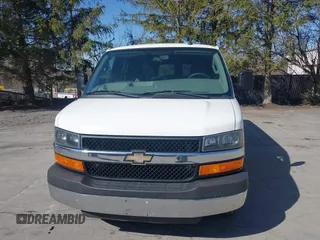 2016 Chevrolet Express Passenger LT with VIN 1GAZGPFGXG1284346, listed as a IAAI auction lot 41844084 with 74,555 mi miles and . Bid and sale history available at DreamBid. Image 12.