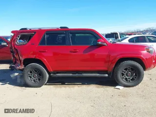 2020 Toyota 4Runner SR5 with VIN JTEBU5JR0L5820511, listed as a IAAI auction lot 41290809 with 36,834 mi miles. Bid and sale history available at carsss.com. Image 13.