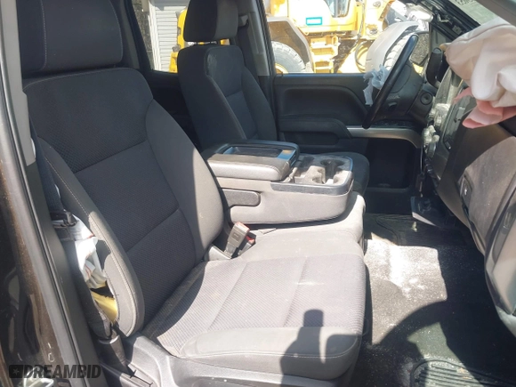 2018 Chevrolet Silverado 1500 LT with VIN 1GCVKREH8JZ297373, listed as a IAAI auction lot 41903653 with 94,234 mi miles. Bid and sale history available at carsss.com. Image 5.