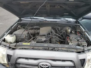 2009 Toyota Tacoma with VIN 5TEUX42N09Z597628, listed as a Copart auction lot 51799555 with 272,872 mi miles and Clean Title. Bid and sale history available at carsss.com. Image 11.