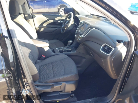 2020 Chevrolet Equinox LT with VIN 3GNAXLEX9LL251041, listed as a IAAI auction lot 41335095 with 74,444 mi miles. Bid and sale history available at carsss.com. Image 5.