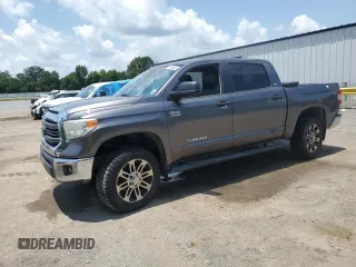 2014 Toyota Tundra SR5 z VIN 5TFDW5F11EX379232, wystawiony jako Copart lot #59495645 z przebiegiem 265 058 mil mil oraz Szkoda całkowita • Salvage title. Historia ofert i sprzedaży dostępna na DreamBid. Obrazek 1.