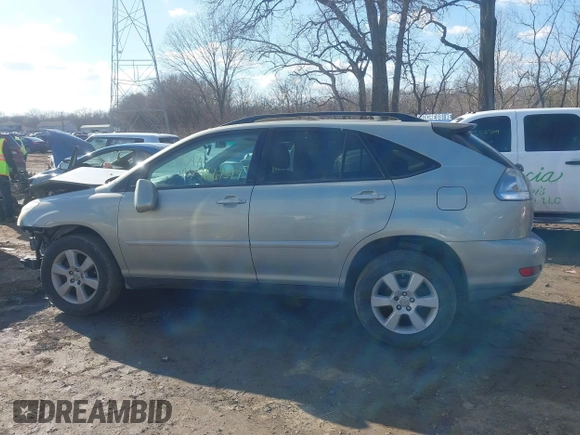 2007 Lexus RX 350 with VIN 2T2HK31U07C039490, listed as a IAAI auction lot 41667377 with 175,037 mi miles. Bid and sale history available at carsss.com. Image 15.