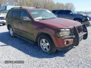 2007 Jeep Grand Cherokee Laredo with VIN 1J8HR48P07C694448, listed as a IAAI auction lot 41956077 with 232,366 mi miles. Bid and sale history available at carsss.com. Image 1.