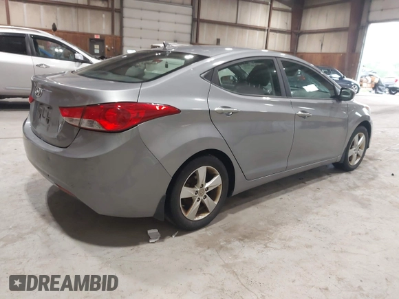 2012 Hyundai Elantra GLS z VIN KMHDH4AE6CU361222, wystawiony jako IAAI lot #42467636 z przebiegiem 176 795 mil mil oraz . Historia ofert i sprzedaży dostępna na DreamBid. Obrazek 4.