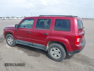2011 Jeep Patriot Latitude with VIN 1J4NT1GA2BD151025, listed as a IAAI auction lot 41999452 with 224,778 mi miles and . Bid and sale history available at carsss.com. Image 3.