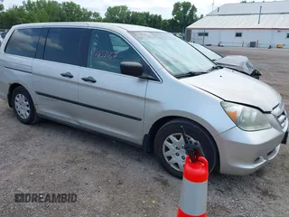 2005 Honda Odyssey LX with VIN 5FNRL38245B125808, listed as a IAAI auction lot 42852167 with 208,205 mi miles and . Bid and sale history available at DreamBid. Image 1.