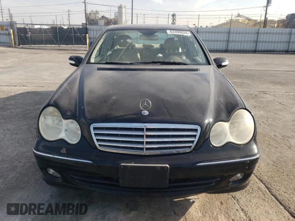 2005 Mercedes-Benz C 240 with VIN WDBRF61J35A773819, listed as a Copart auction lot 83398034 with 117,356 mi miles and Salvage Title. Bid and sale history available at DreamBid. Image 5.