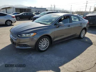 2013 Ford Fusion SE Hybrid with VIN 3FA6P0LU0DR142722, listed as a Copart auction lot 53669205 with 193,990 mi miles and Salvage Title. Bid and sale history available at carsss.com. Image 1.