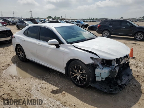 2023 Toyota Camry SE with VIN 4T1G11AKXPU767953, listed as a Copart auction lot 50728415 with 63,249 mi miles and Salvage Title. Bid and sale history available at DreamBid. Image 4.