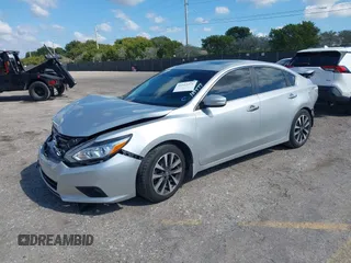2016 Nissan Altima SR with VIN 1N4AL3AP3GC109477, listed as a IAAI auction lot 41512271 with 47,592 mi miles and . Bid and sale history available at DreamBid. Image 2.