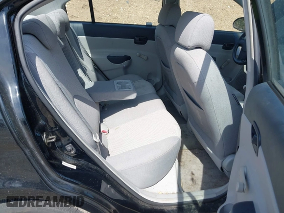 2006 Hyundai Accent GLS with VIN KMHCN46C36U018237, listed as a IAAI auction lot 41916524 with 92,427 mi miles. Bid and sale history available at carsss.com. Image 8.