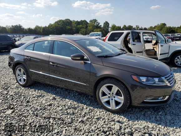 2017 Volkswagen CC 2.0T Sport with VIN WVWKP7AN3HE500224, listed as a Copart auction lot 66150743 with 61,140 mi miles. Bid and sale history available at carsss.com. Image 4.