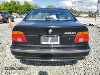 1997 BMW 5 Series 528i z VIN WBADD6325VBW22169, wystawiony jako Copart lot #56245985 z przebiegiem 238 308 mil mil oraz Czysty tytuł • Clean title. Historia ofert i sprzedaży dostępna na DreamBid. Obrazek 6.