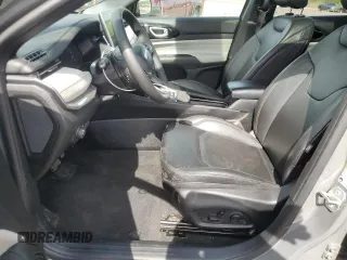 2023 Jeep Compass (RED) Edition z VIN 3C4NJDCN8PT572187, wystawiony jako Copart lot #56355855 z przebiegiem 38 506 mil mil oraz Nie do naprawy • Non repairable. Historia ofert i sprzedaży dostępna na DreamBid. Obrazek 7.