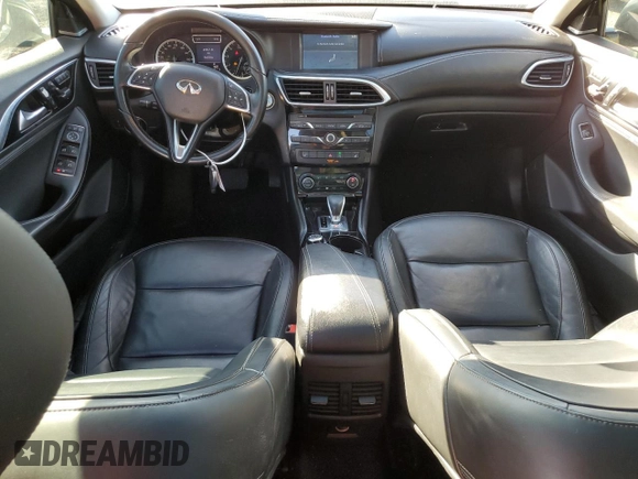 2017 Infiniti QX30 Premium with VIN SJKCH5CP1HA018988, listed as a Copart auction lot 82046314 with 86,506 mi miles and Clean Title. Bid and sale history available at DreamBid. Image 9.