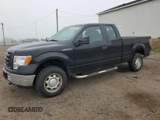 2011 Ford F-150 XL z VIN 1FTEX1EM0BFA84193, wystawiony jako Copart lot #63653255 z przebiegiem 148 405 mil mil oraz Czysty tytuł • Clean title. Historia ofert i sprzedaży dostępna na DreamBid. Obrazek 1.