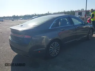2017 Lincoln MKZ Hybrid Premiere with VIN 3LN6L5KU6HR603105, listed as a IAAI auction lot 41773788 with 135,775 mi miles. Bid and sale history available at carsss.com. Image 4.